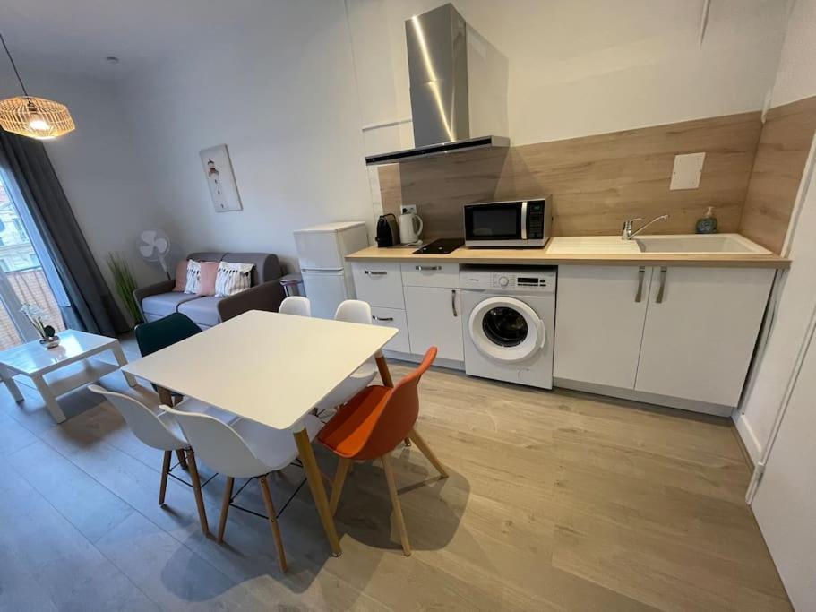 Апартаменты Cosy T3 Proche Gare Et Polygone Безье Экстерьер фото