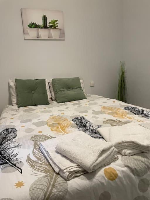 Апартаменты Cosy T3 Proche Gare Et Polygone Безье Экстерьер фото